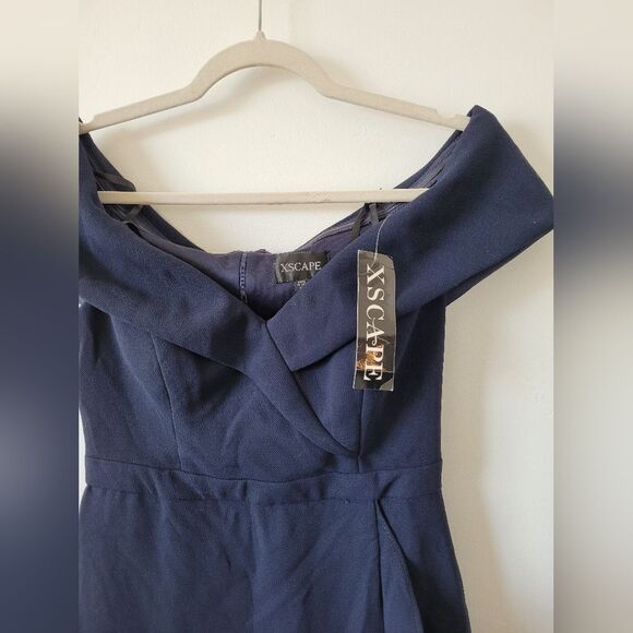 NEW XSCAPE Ballgown Navy Blue Assymetric Hem Crepe Formal Off Shoulder Size 6P - Picture 6 of 11